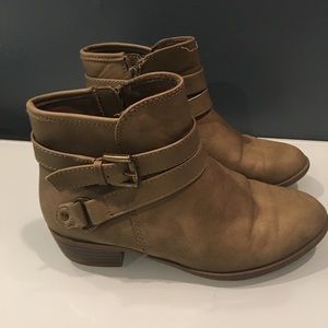 Girl’s Size 1 SO Authentic America Heritage boots